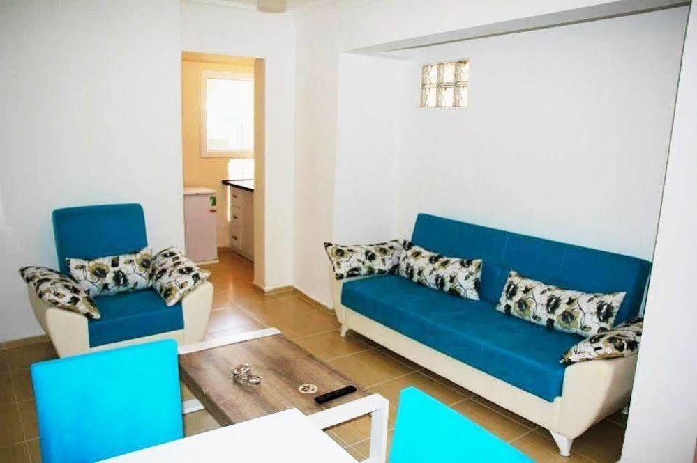 Mavi Butik Apart Çeşme Exterior foto